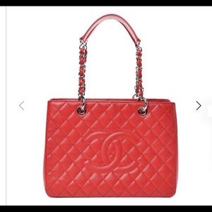 Authentic Chanel GST with card, invoice, original packing